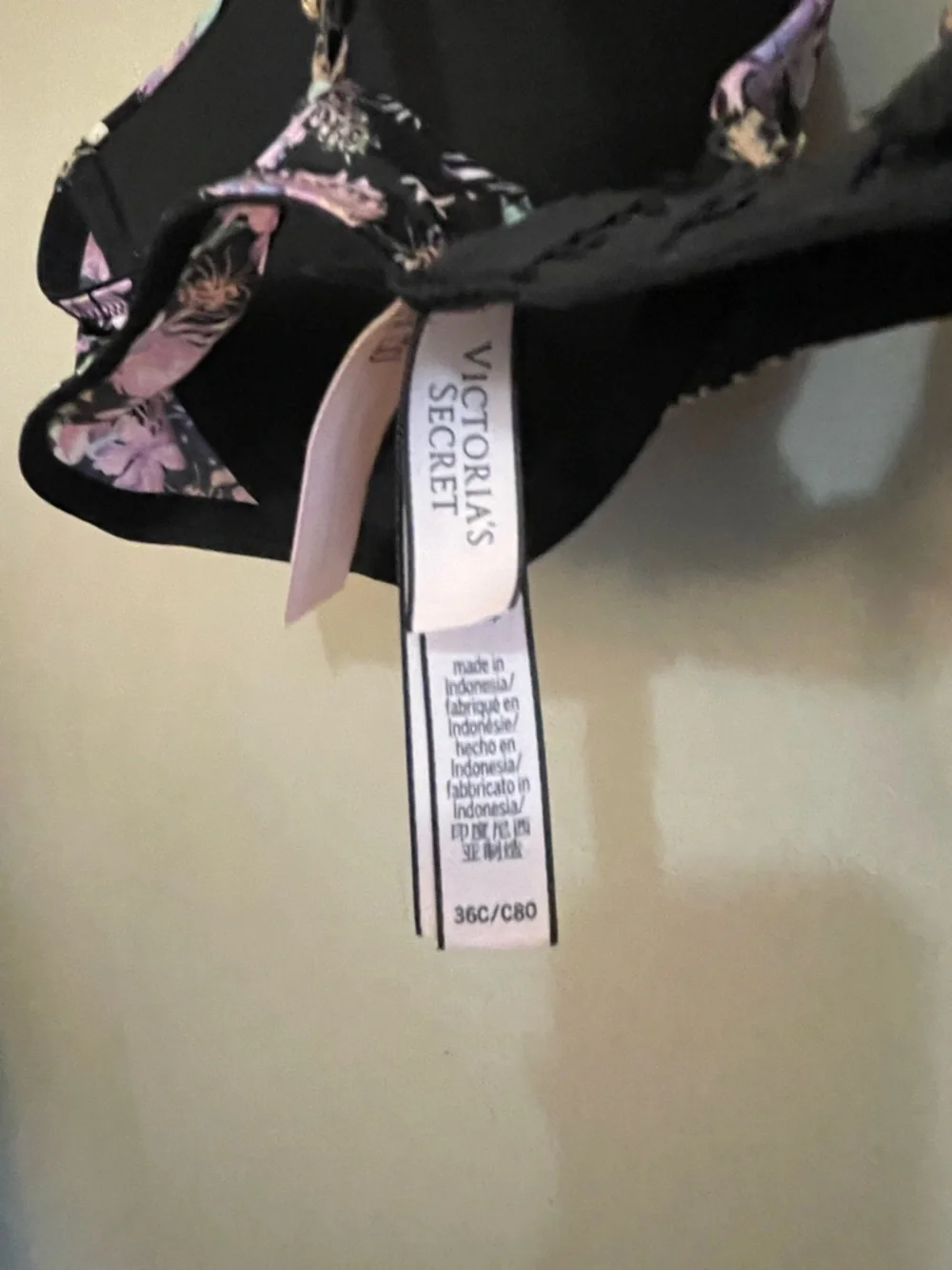 Victoria’s Secret Black & Pink Floral & Animal Print Push-Up Bra – Size 36C NWT - Picture 13 of 13